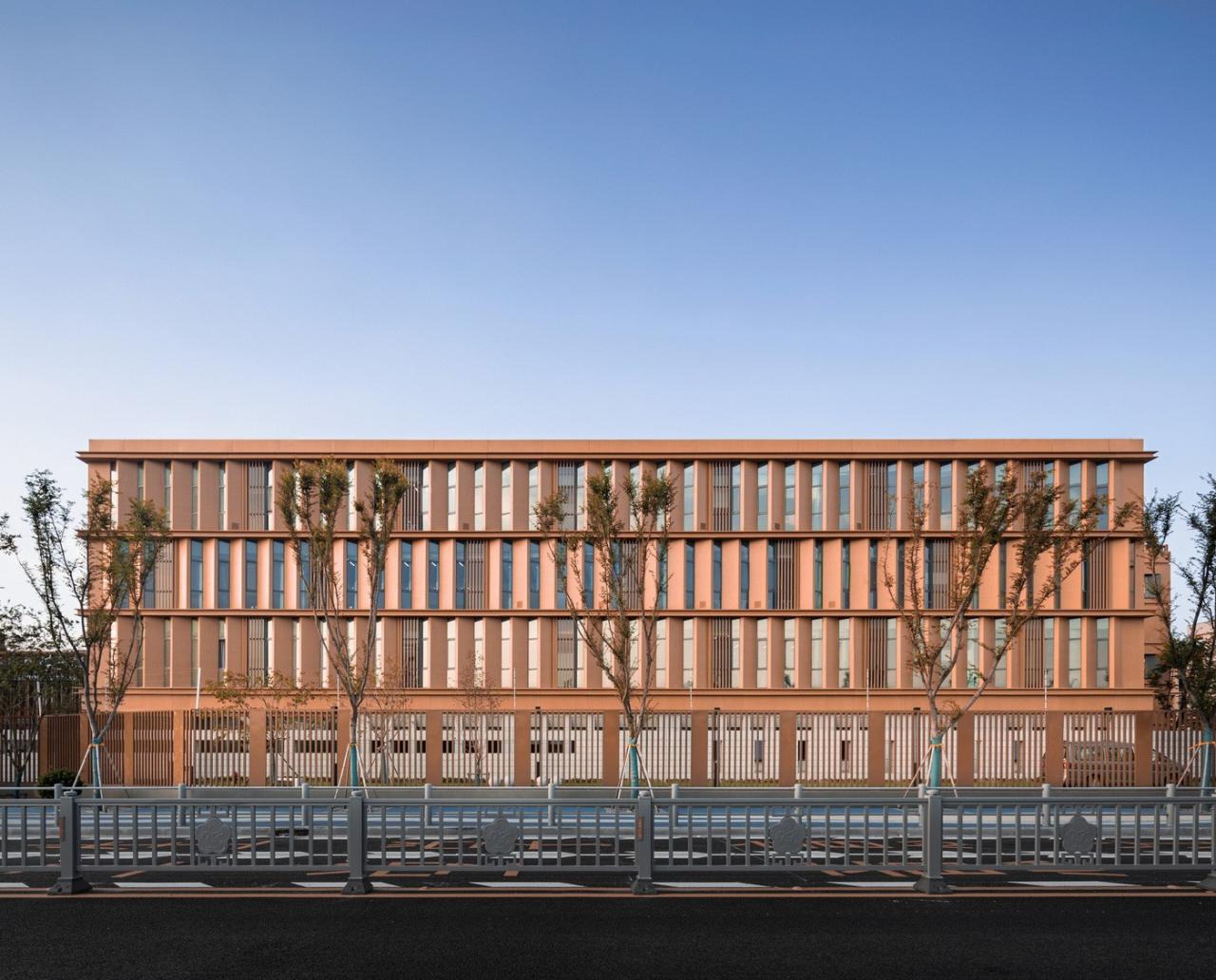 BIM建筑|江苏省梅村高级中学空港分校 / 华南理工大学建筑设计研究院