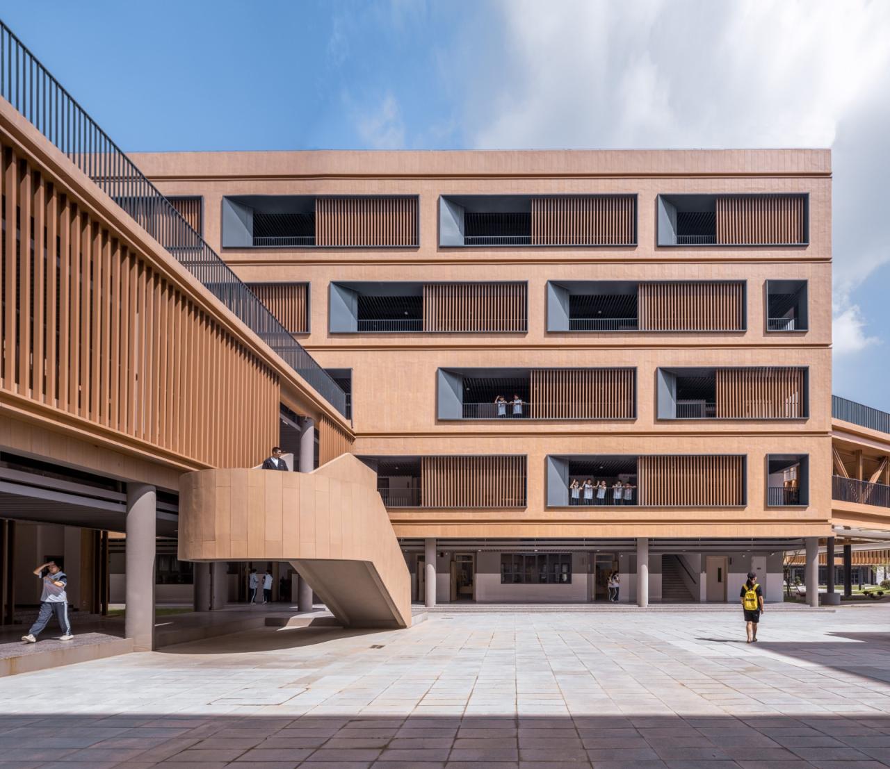 BIM建筑|江苏省梅村高级中学空港分校 / 华南理工大学建筑设计研究院