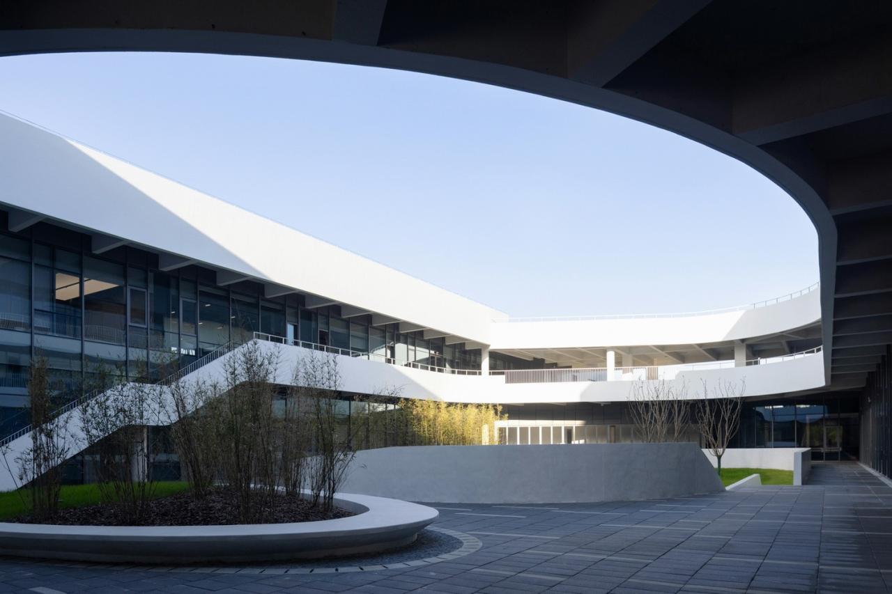 BIM建筑|德禄柏丽亚太生产研发总部 / Chiasmus Partners