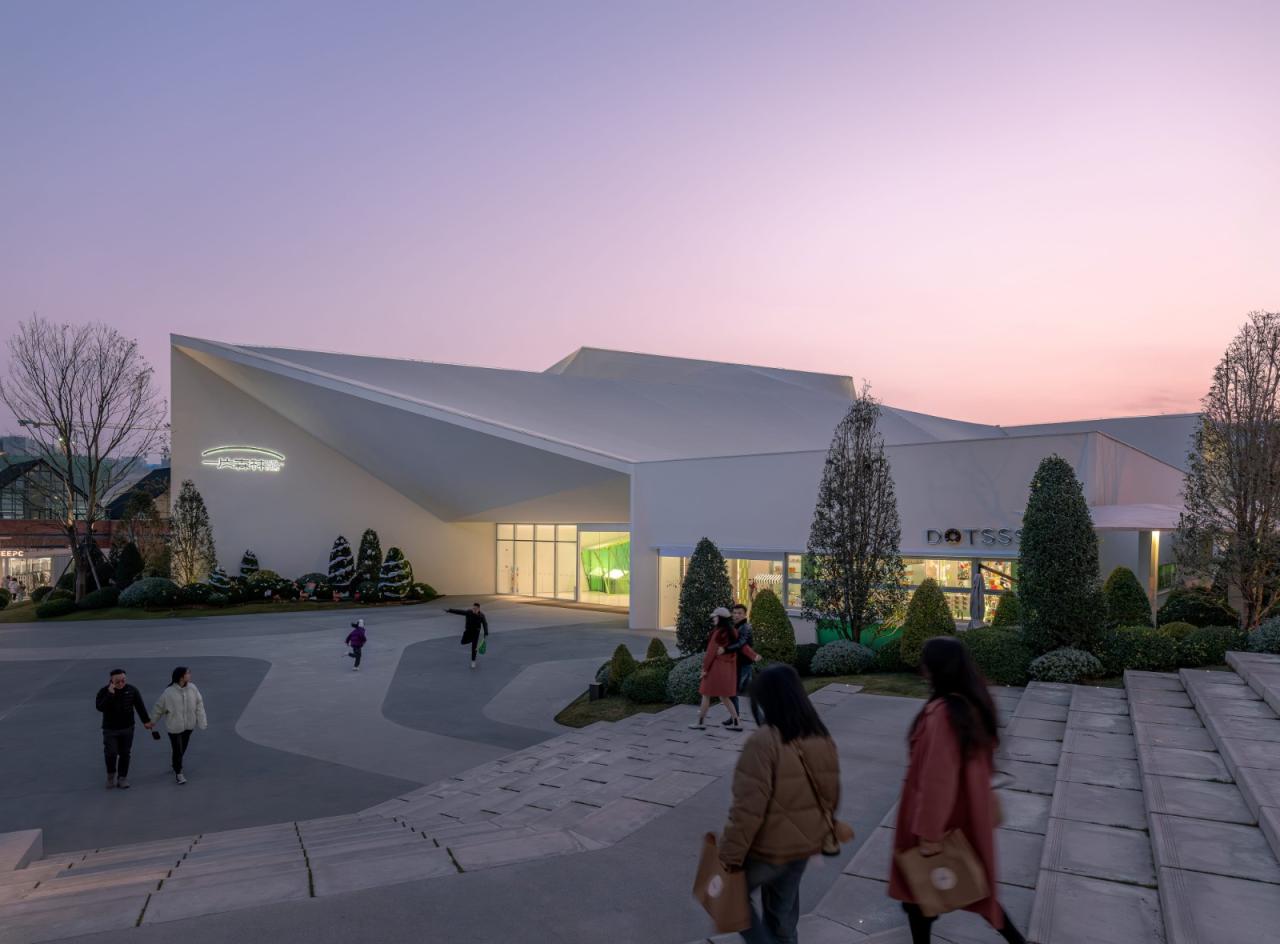 BIM建筑|麓湖一片森林儿童博物馆 / 大料建筑