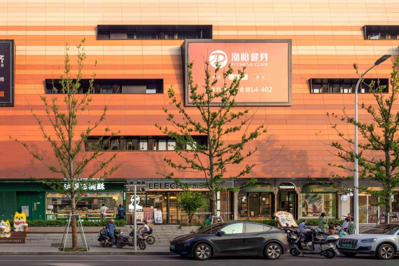 BIM建筑|金地方邻泗泾商业中心 / Wutopia Lab