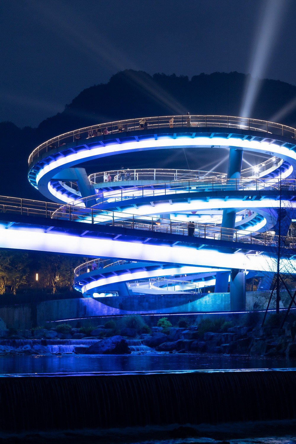 BIM建筑|音缘桥 / 成都中筑华恺建筑设计