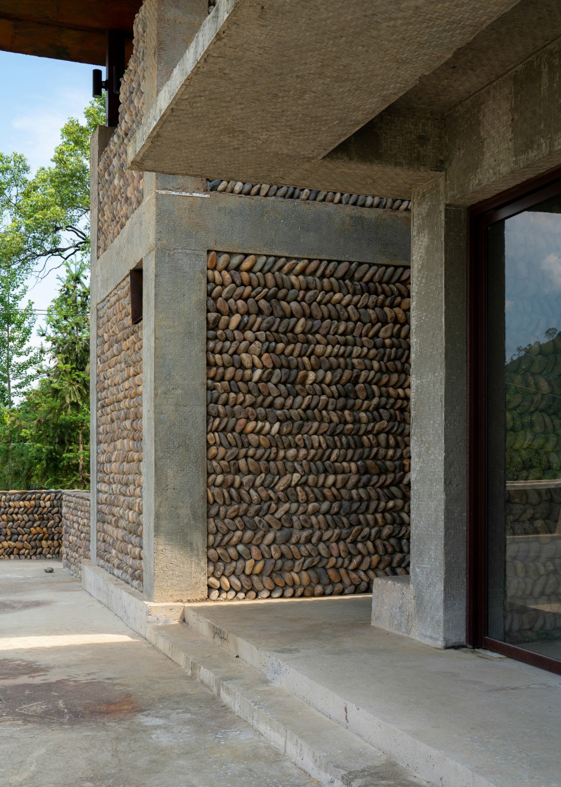 BIM建筑|瑶客共生广场 / 有限设计工作室