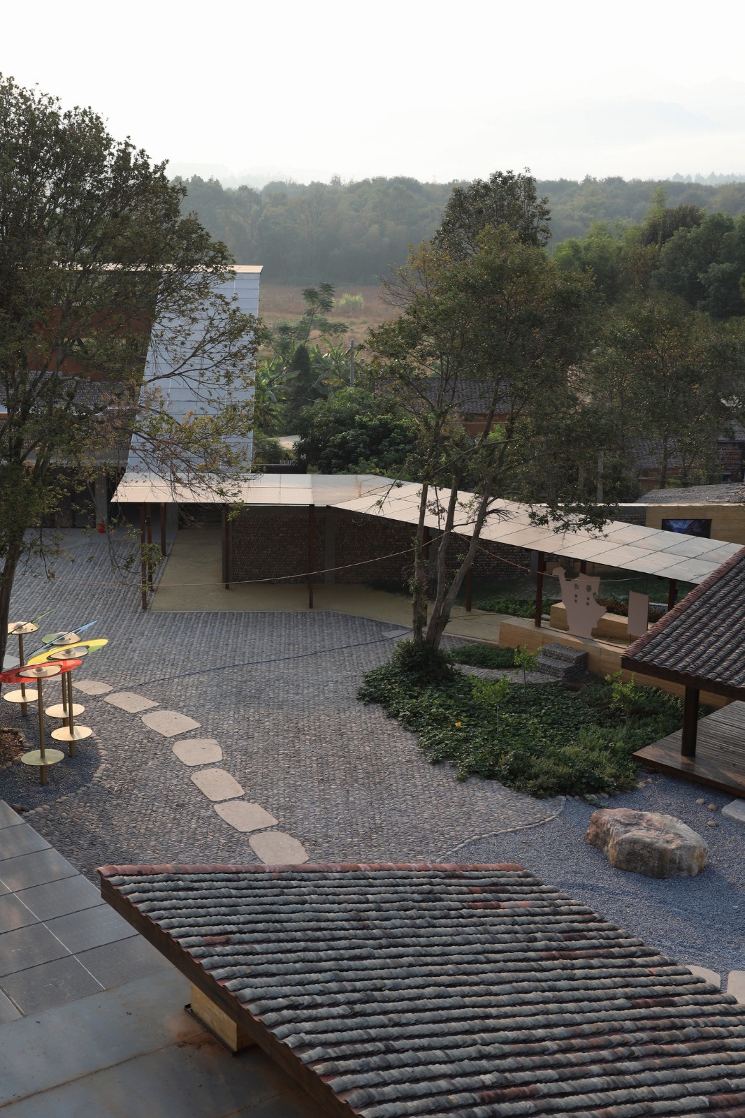 BIM建筑|瑶客共生广场 / 有限设计工作室