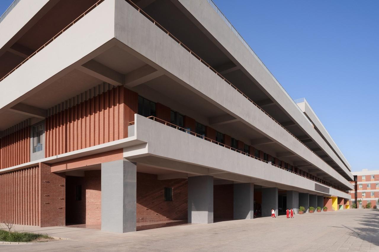 BIM建筑|华山中学博古其校区 / 荣朝晖工作室