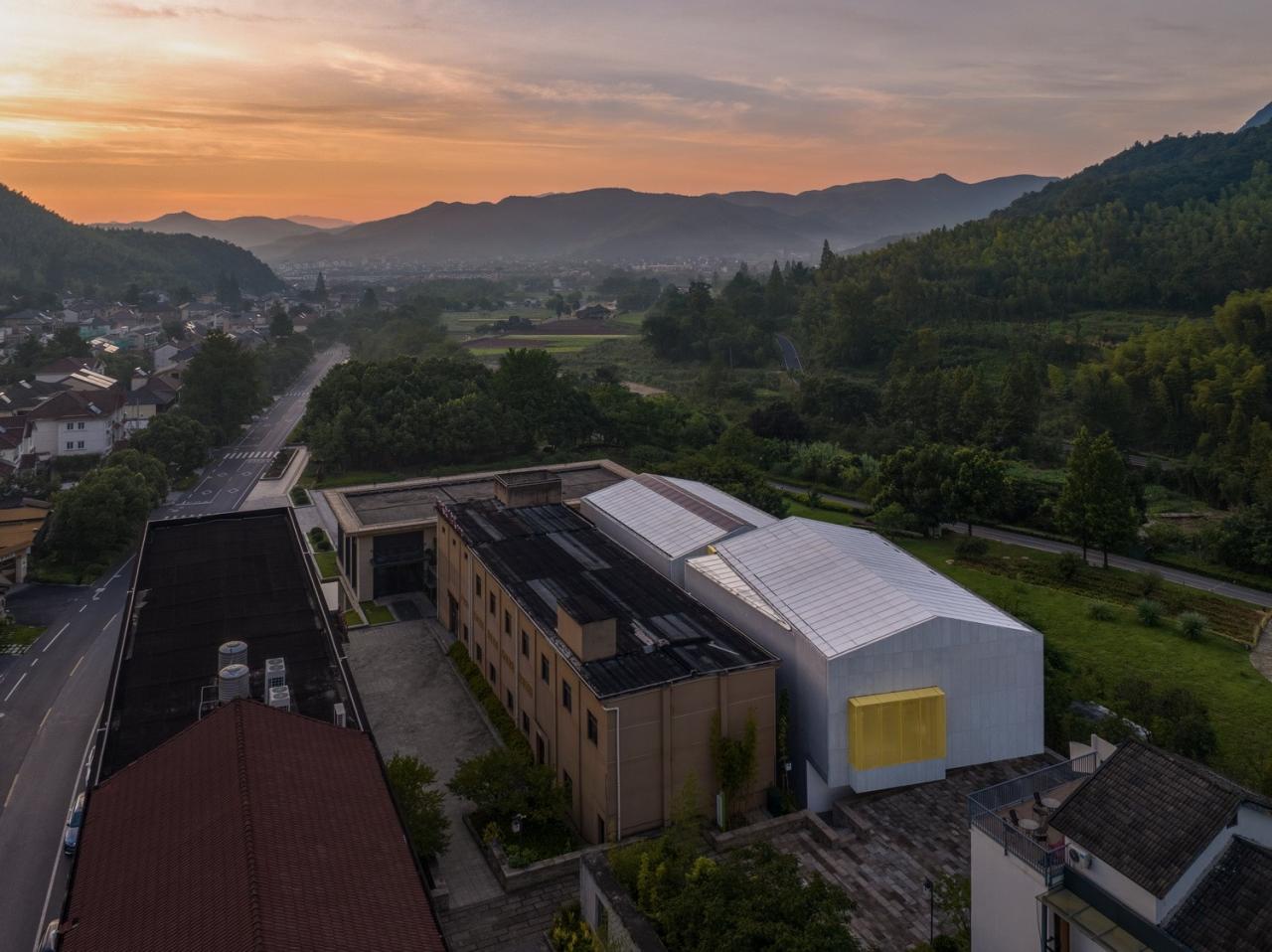 BIM建筑|基于空间叙事的乡村建筑改造实践探索 / 上海交通大学设计学院杜春宇团队