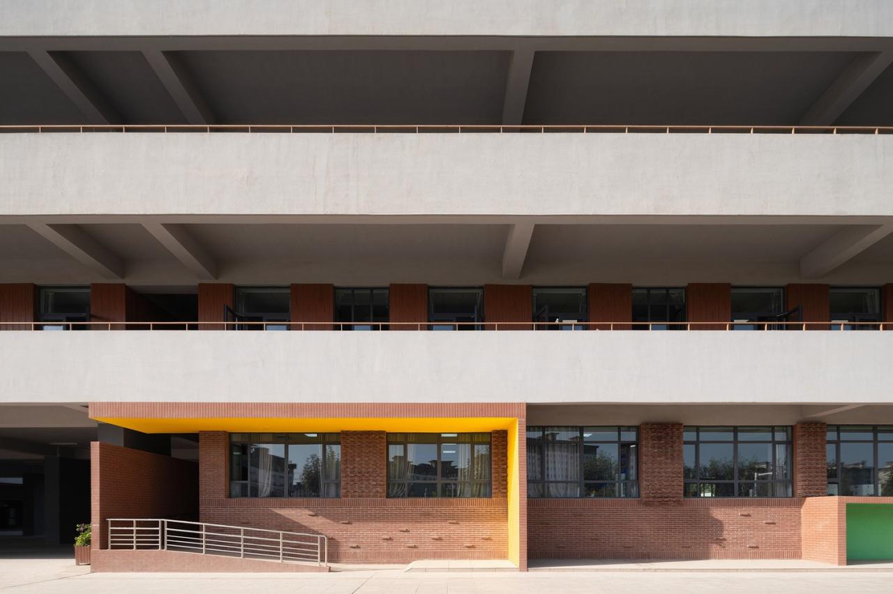 BIM建筑|华山中学博古其校区 / 荣朝晖工作室