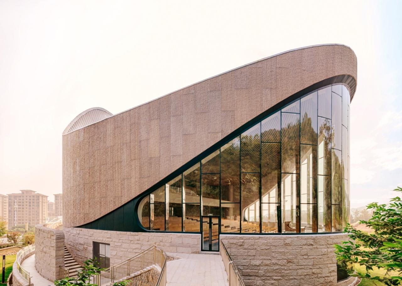 BIM建筑|巨龙山教堂 / INUCE • Dirk U. Moench