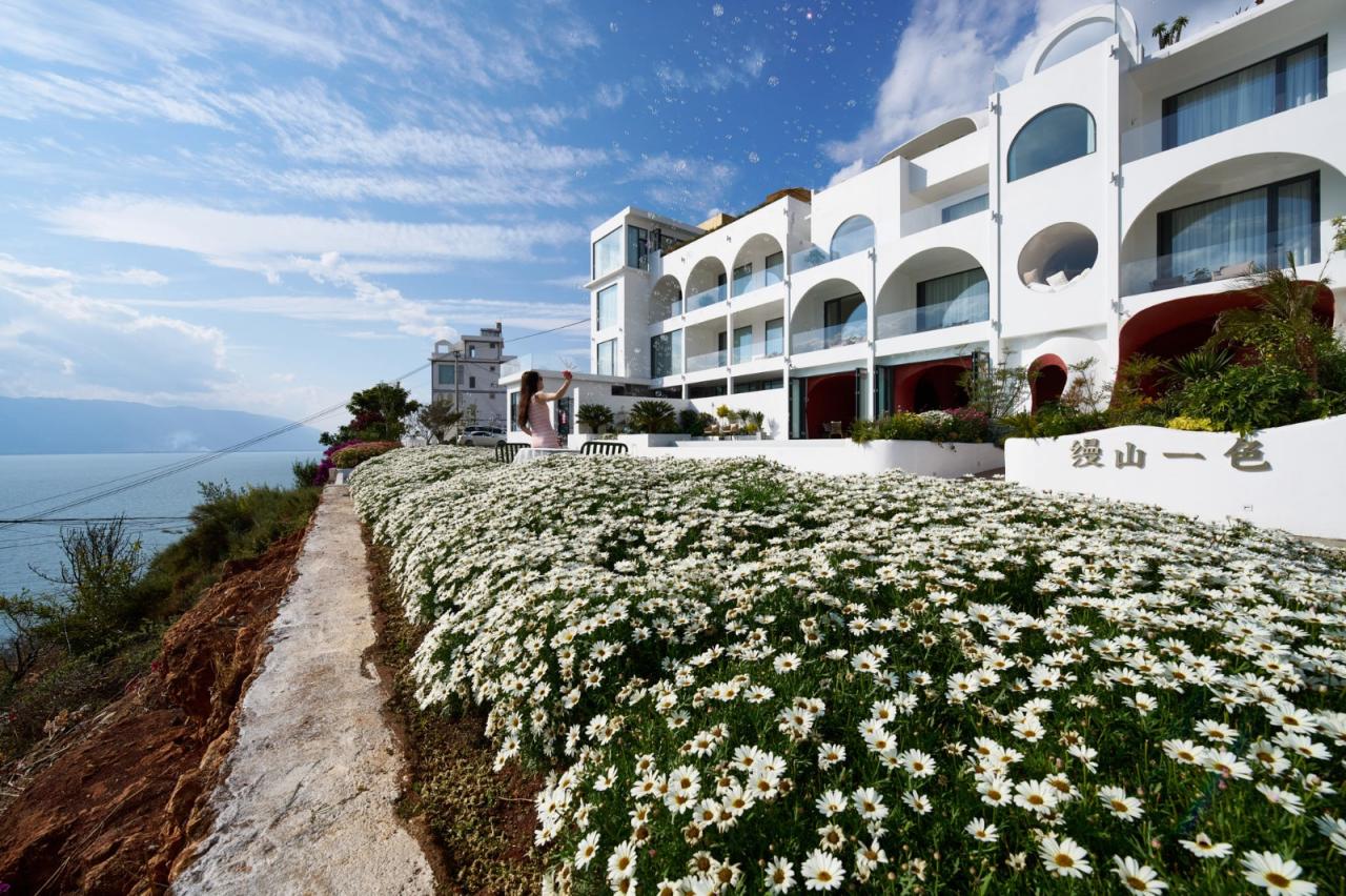 BIM建筑|大理缦山初海时 /长空创作