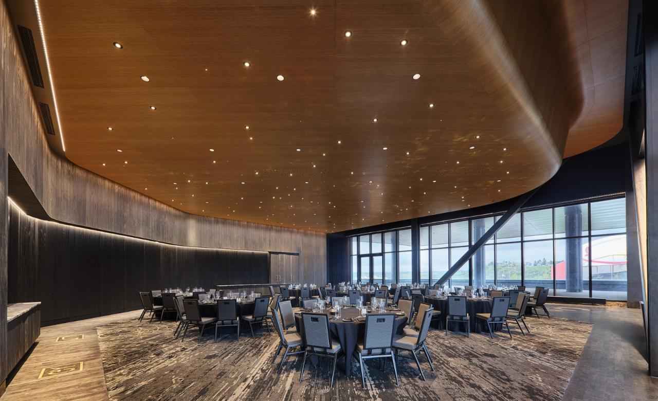 BIM建筑|BMO 会议中心 / Populus