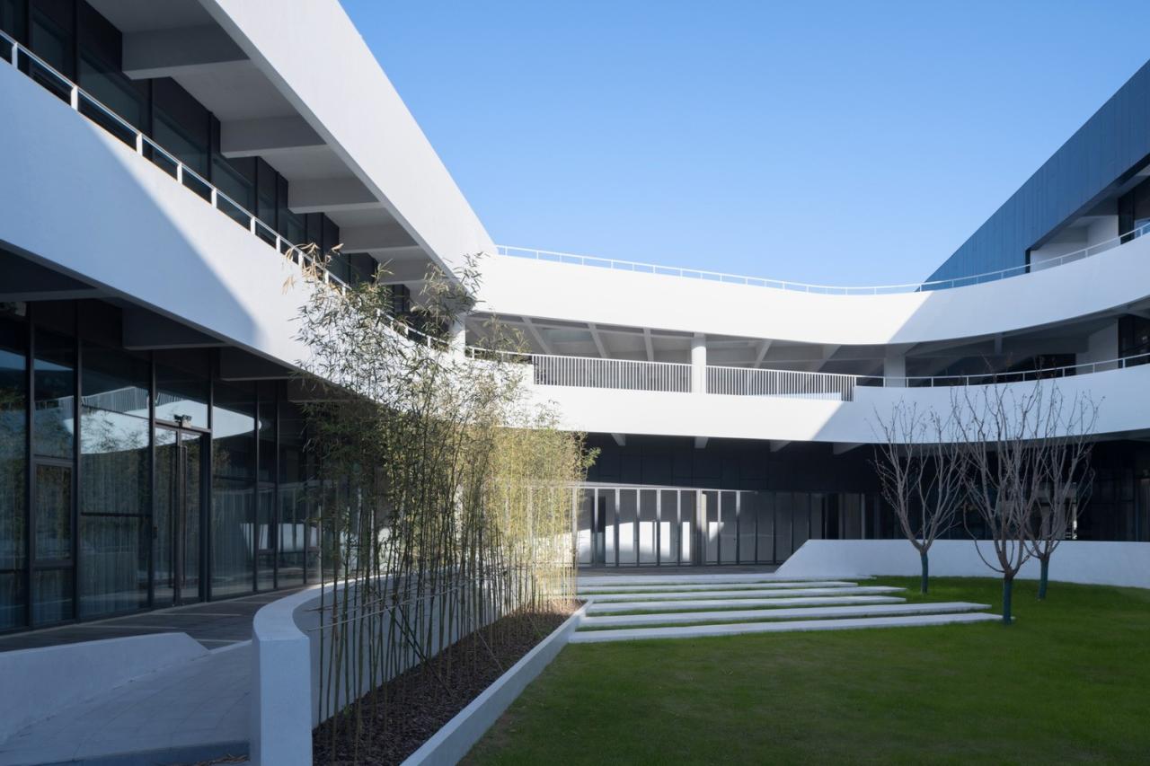 BIM建筑|德禄柏丽亚太生产研发总部 / Chiasmus Partners