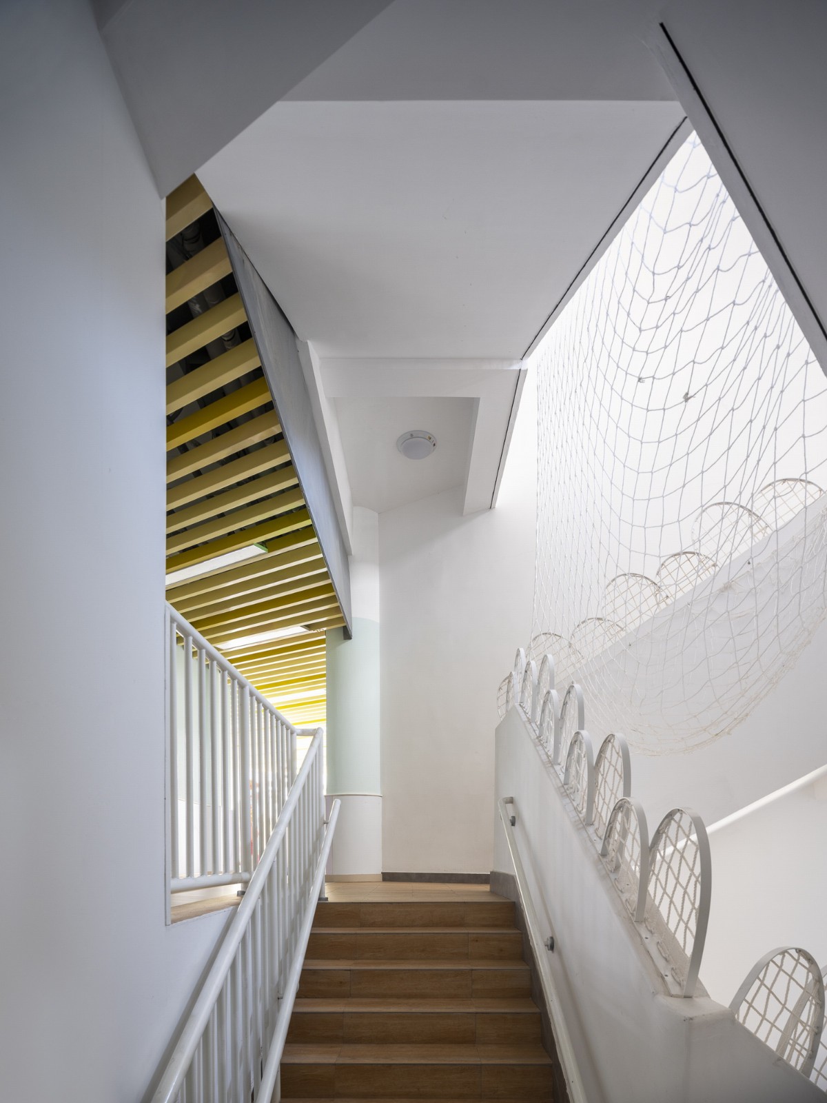 BIM建筑|静安余姚路幼儿园分部 / 刘宇扬建筑事务所