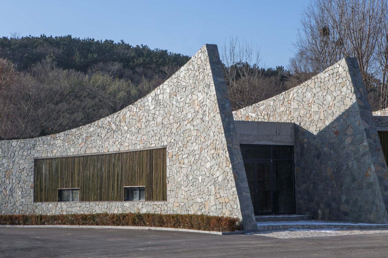 BIM建筑|驻龙山游客中心 / Aurelien Chen