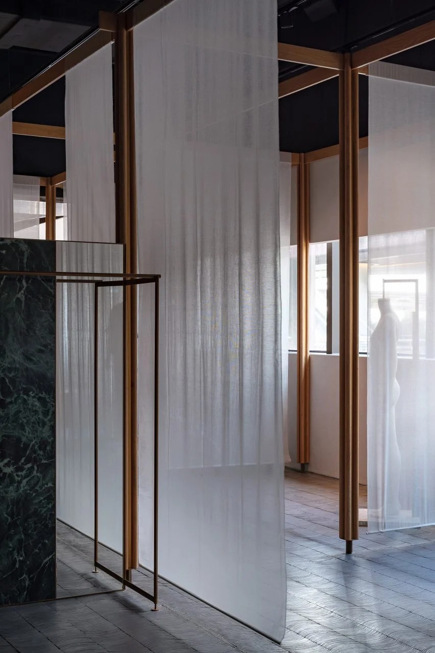 BIM建筑|如恩工作室设计上海时尚精品店