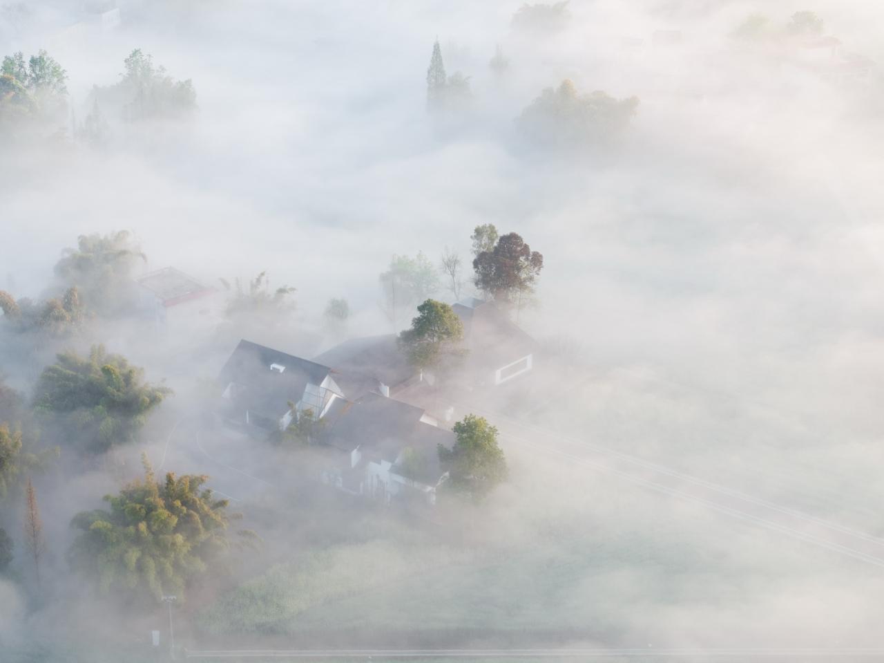 BIM建筑|跨越千年农耕生活的对谈：新都·百草香庐 / 小隐建筑