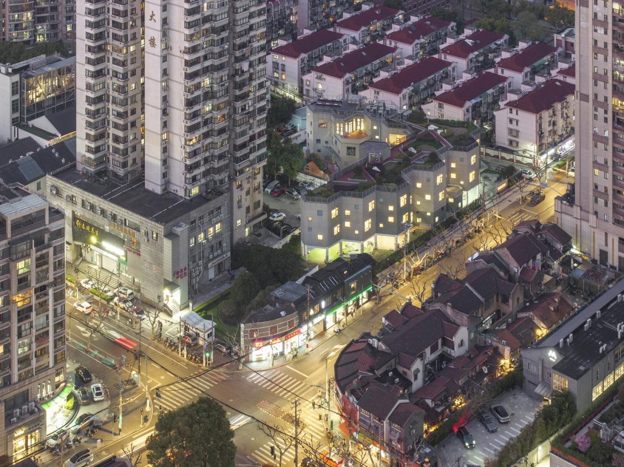 BIM建筑|静安余姚路幼儿园分部 / 刘宇扬建筑事务所