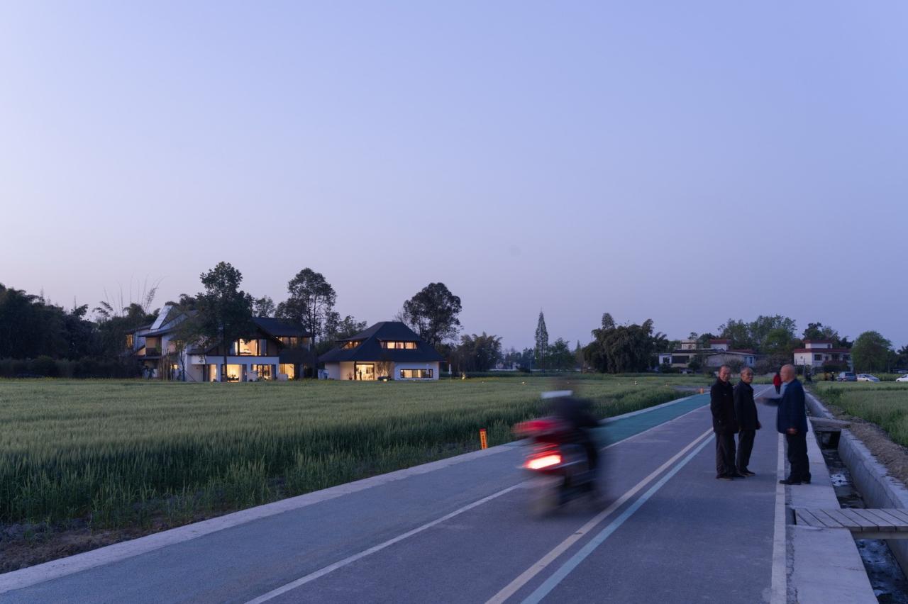 BIM建筑|跨越千年农耕生活的对谈：新都·百草香庐 / 小隐建筑