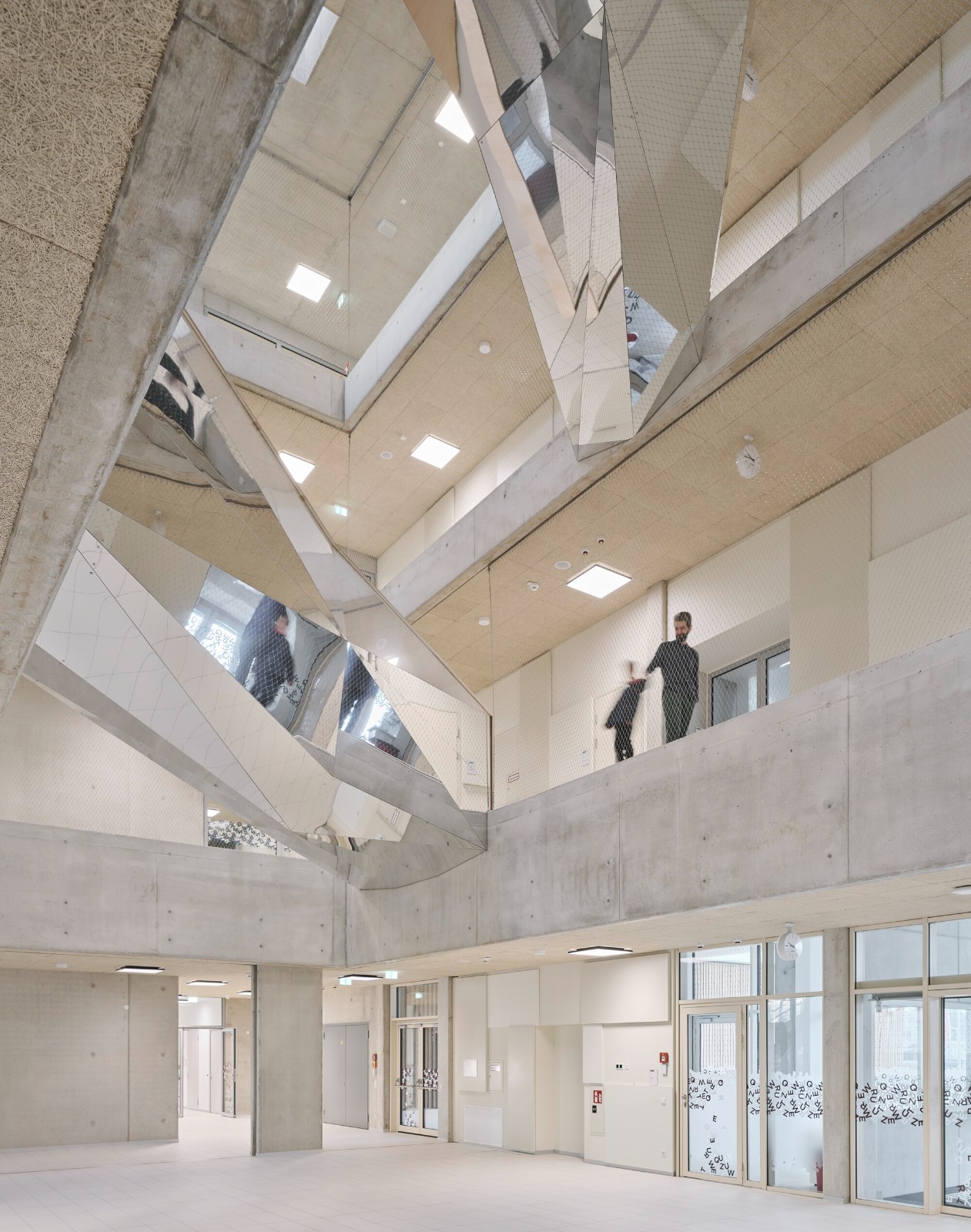 BIM建筑|Leopold Kohr-Straße 中小学 / Franz&Sue