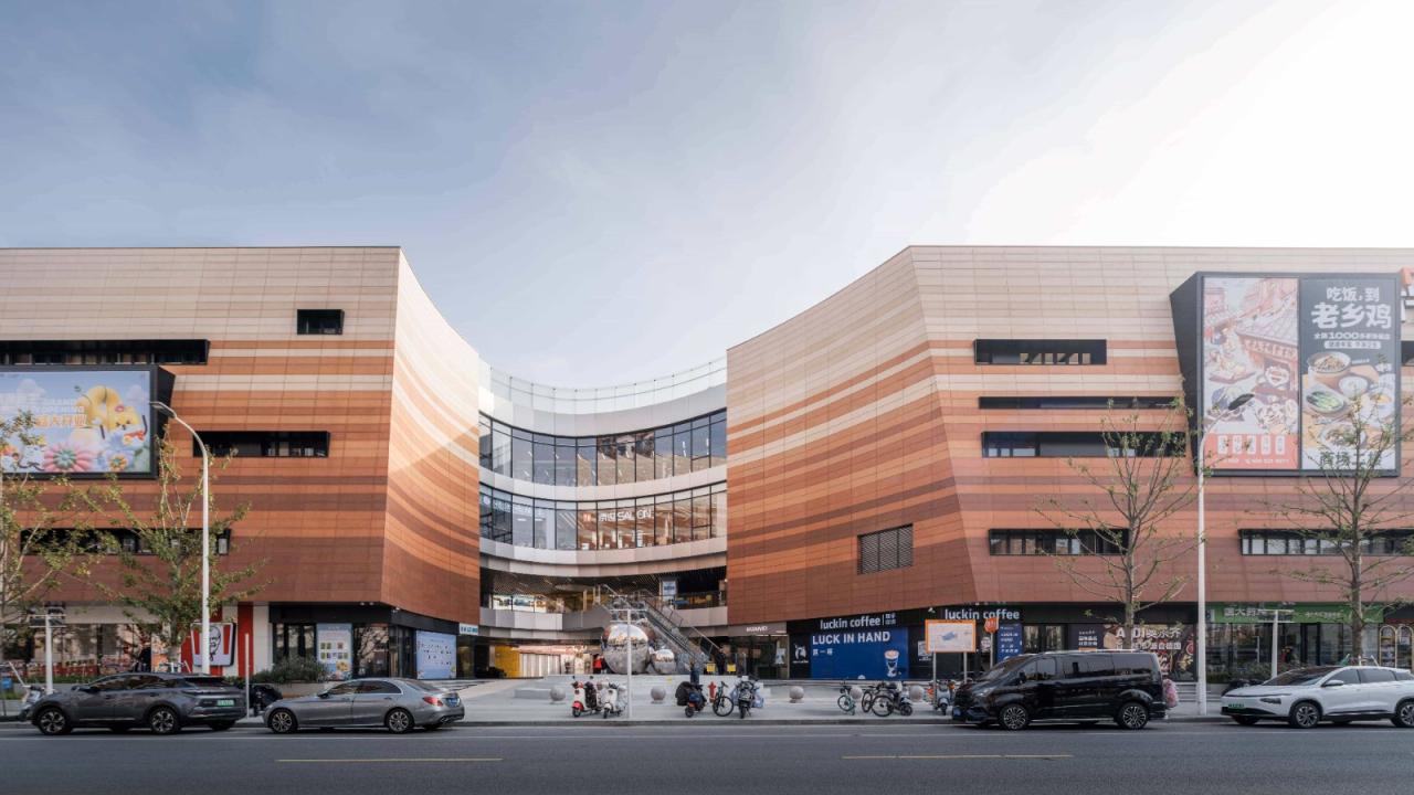 BIM建筑|金地方邻泗泾商业中心 / Wutopia Lab