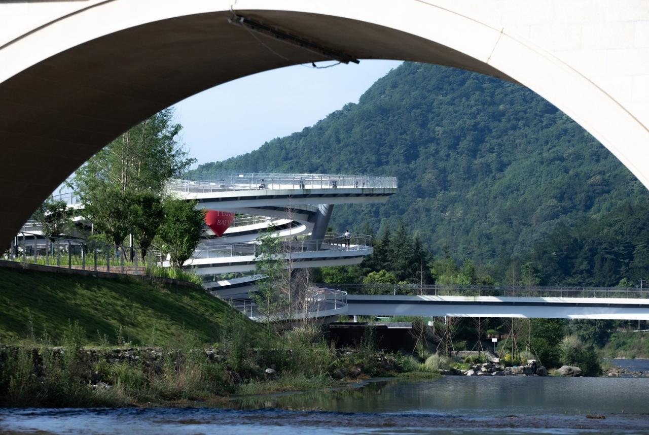 BIM建筑|音缘桥 / 成都中筑华恺建筑设计