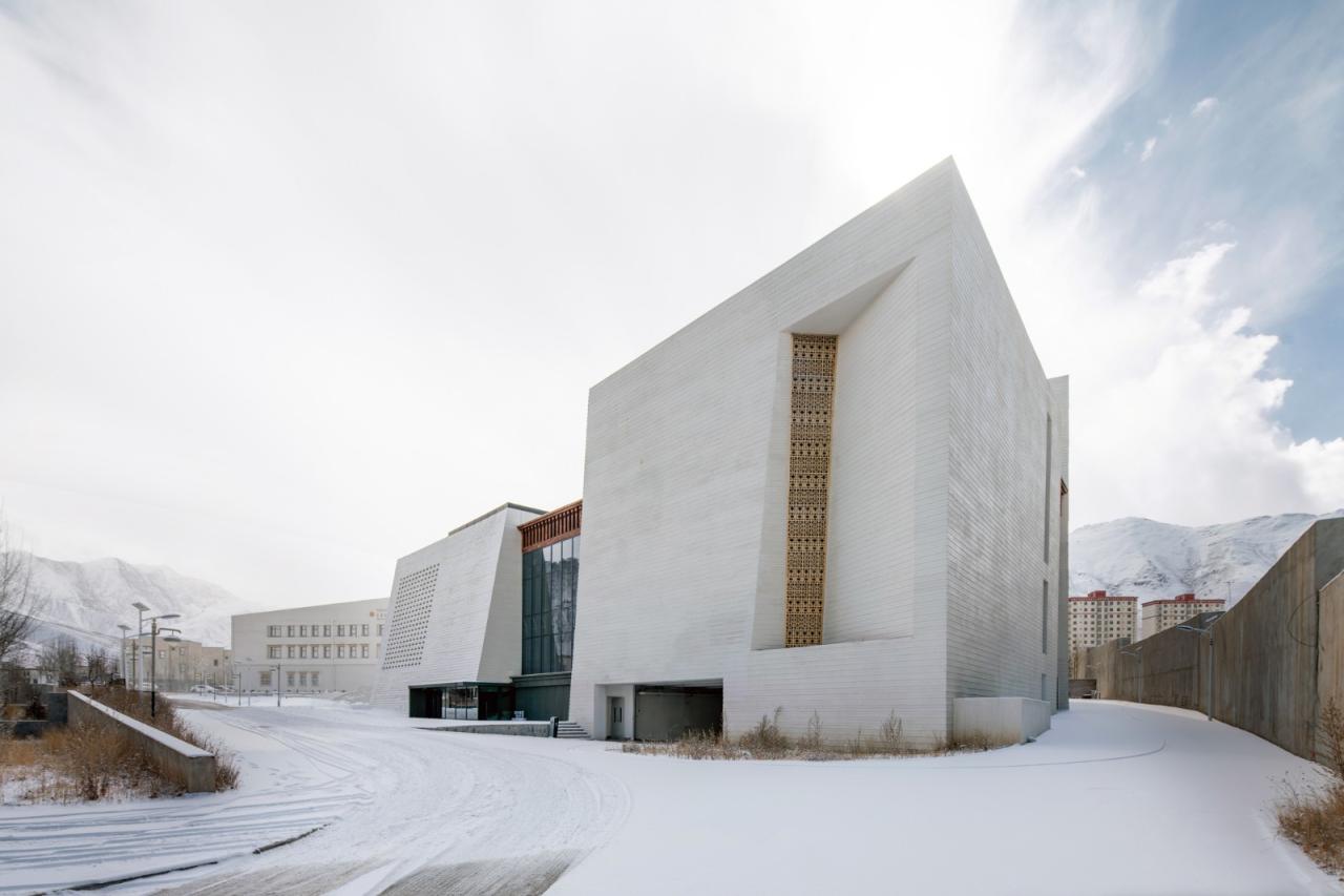 BIM建筑|西藏唐卡艺术博物馆 / AND Studio