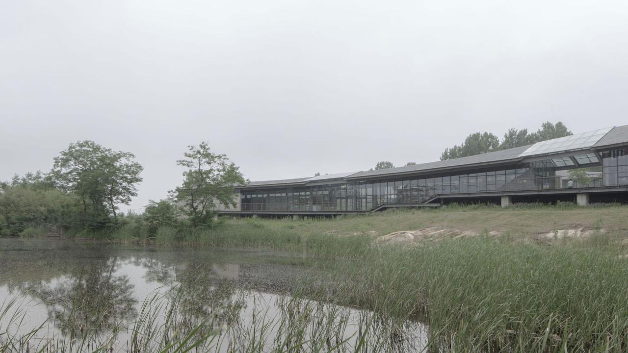 BIM建筑|驻龙山游客中心 / Aurelien Chen