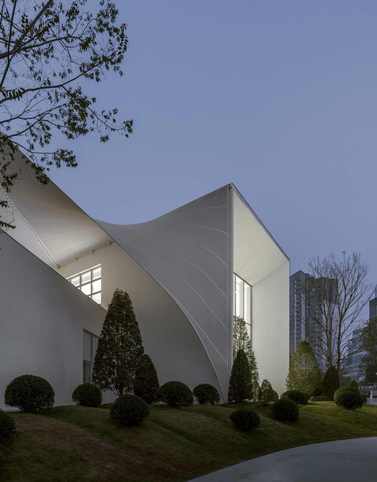 BIM建筑|麓湖一片森林儿童博物馆 / 大料建筑