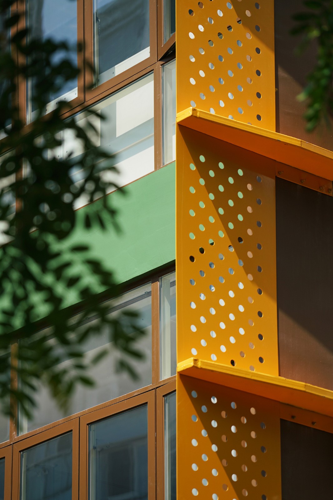 BIM建筑|深圳市碧榕湾幼儿园改造 / 不也设计工作室