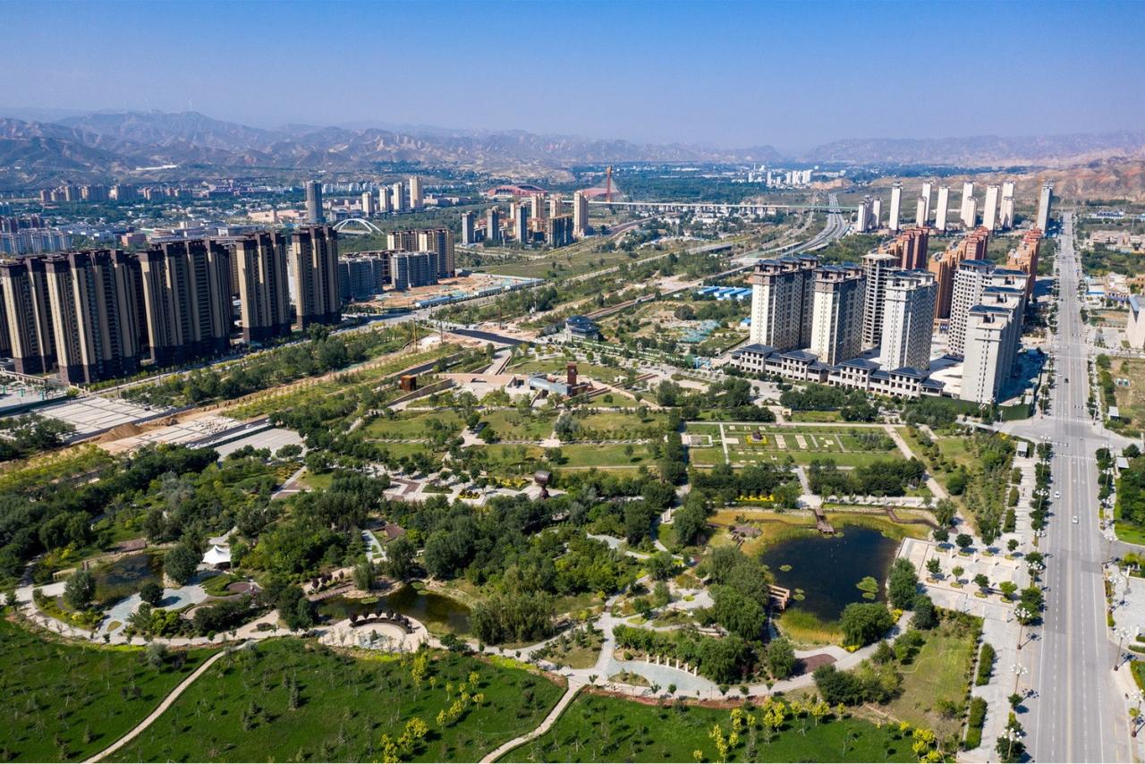 BIM建筑|海东市城市规划展览馆 / 中国建筑设计研究院-品筑设计工作室