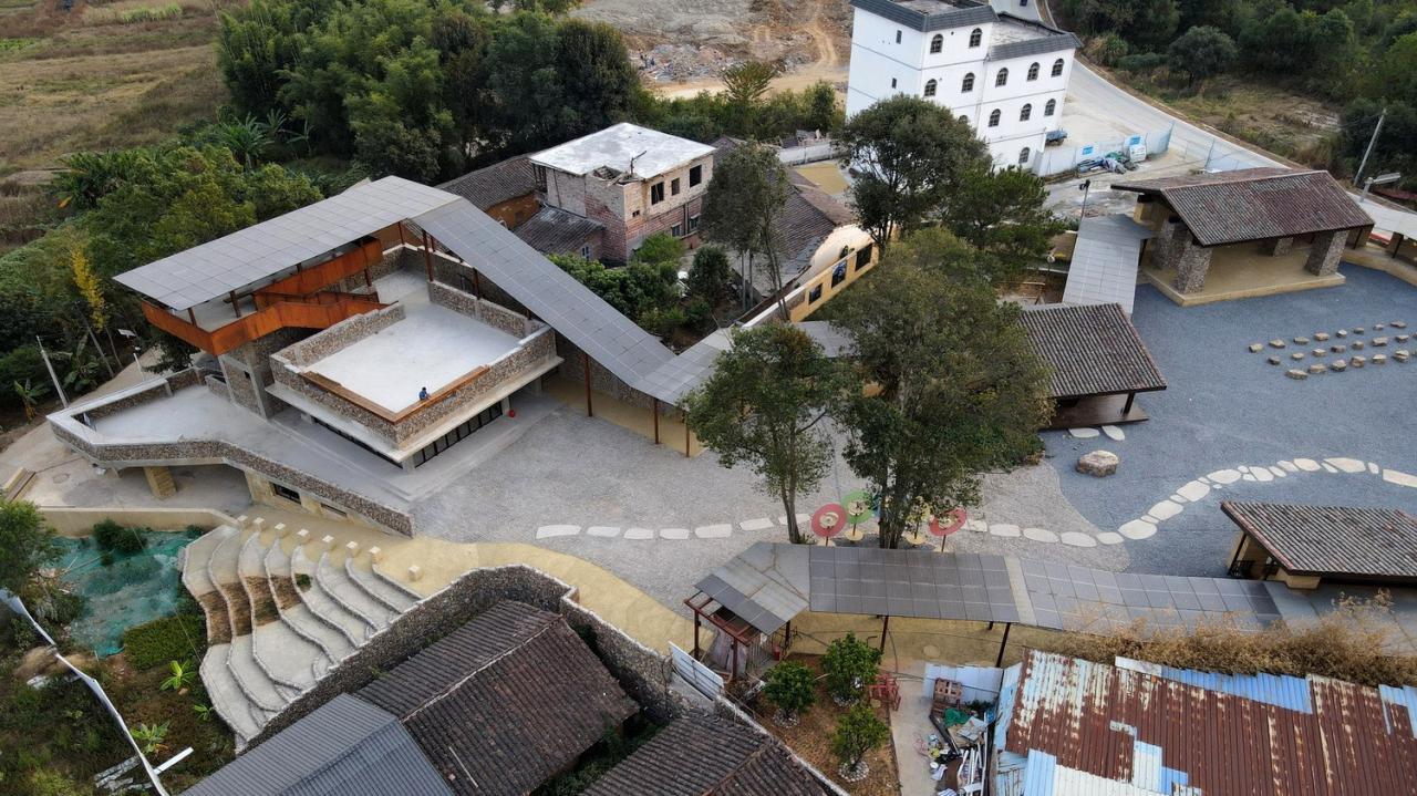 BIM建筑|瑶客共生广场 / 有限设计工作室