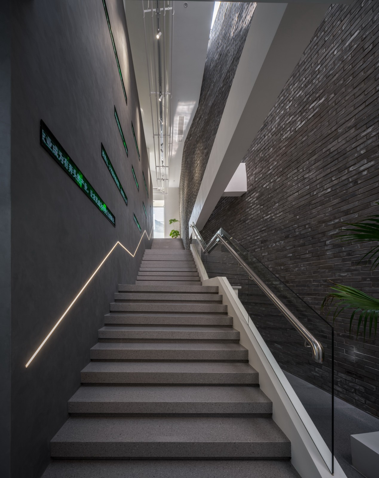 BIM建筑|基于空间叙事的乡村建筑改造实践探索 / 上海交通大学设计学院杜春宇团队