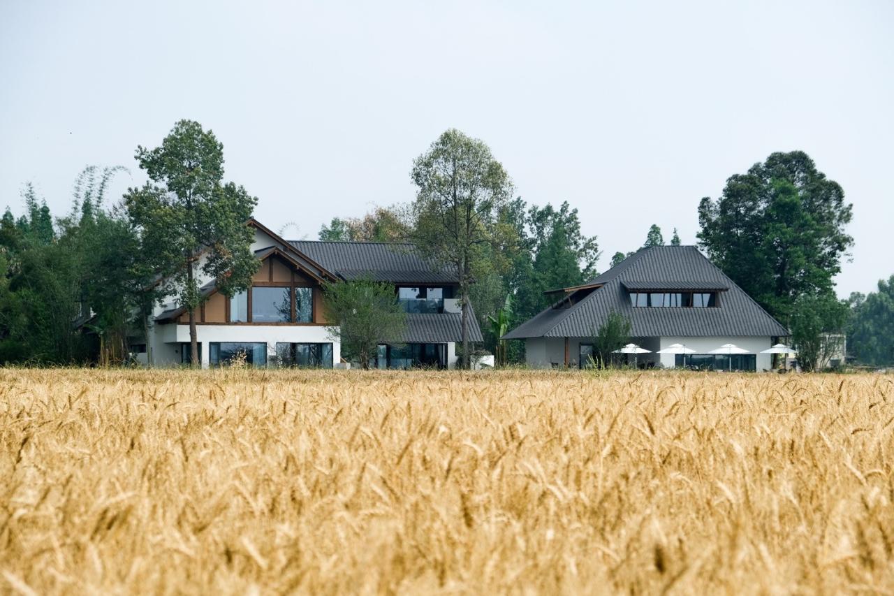 BIM建筑|跨越千年农耕生活的对谈：新都·百草香庐 / 小隐建筑