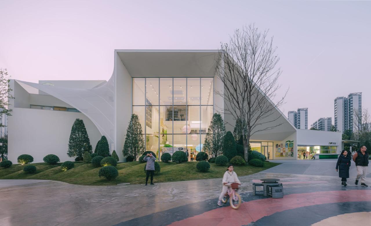 BIM建筑|麓湖一片森林儿童博物馆 / 大料建筑