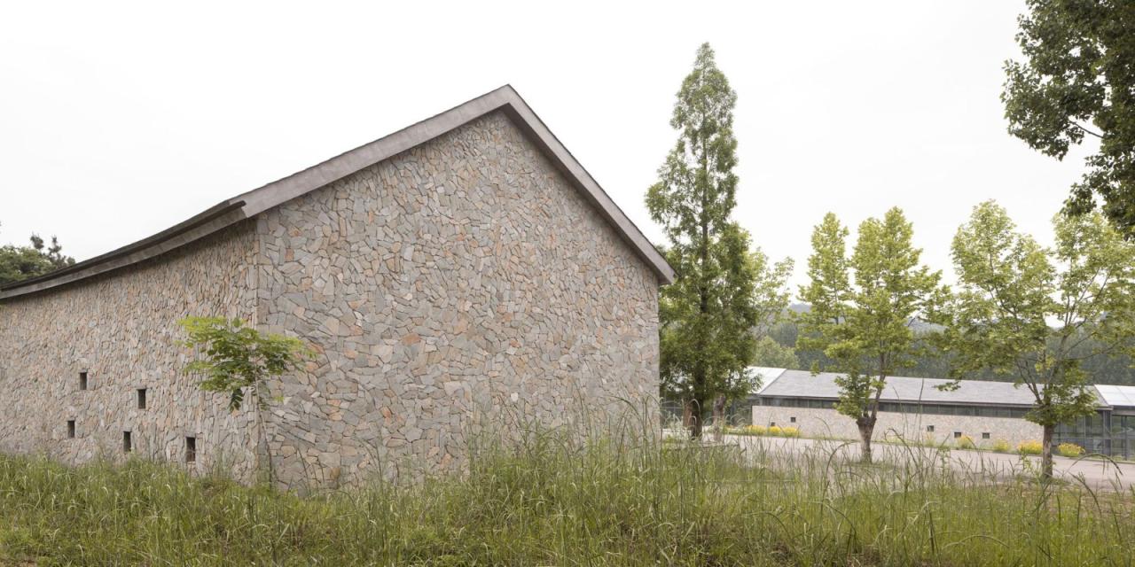 BIM建筑|驻龙山游客中心 / Aurelien Chen