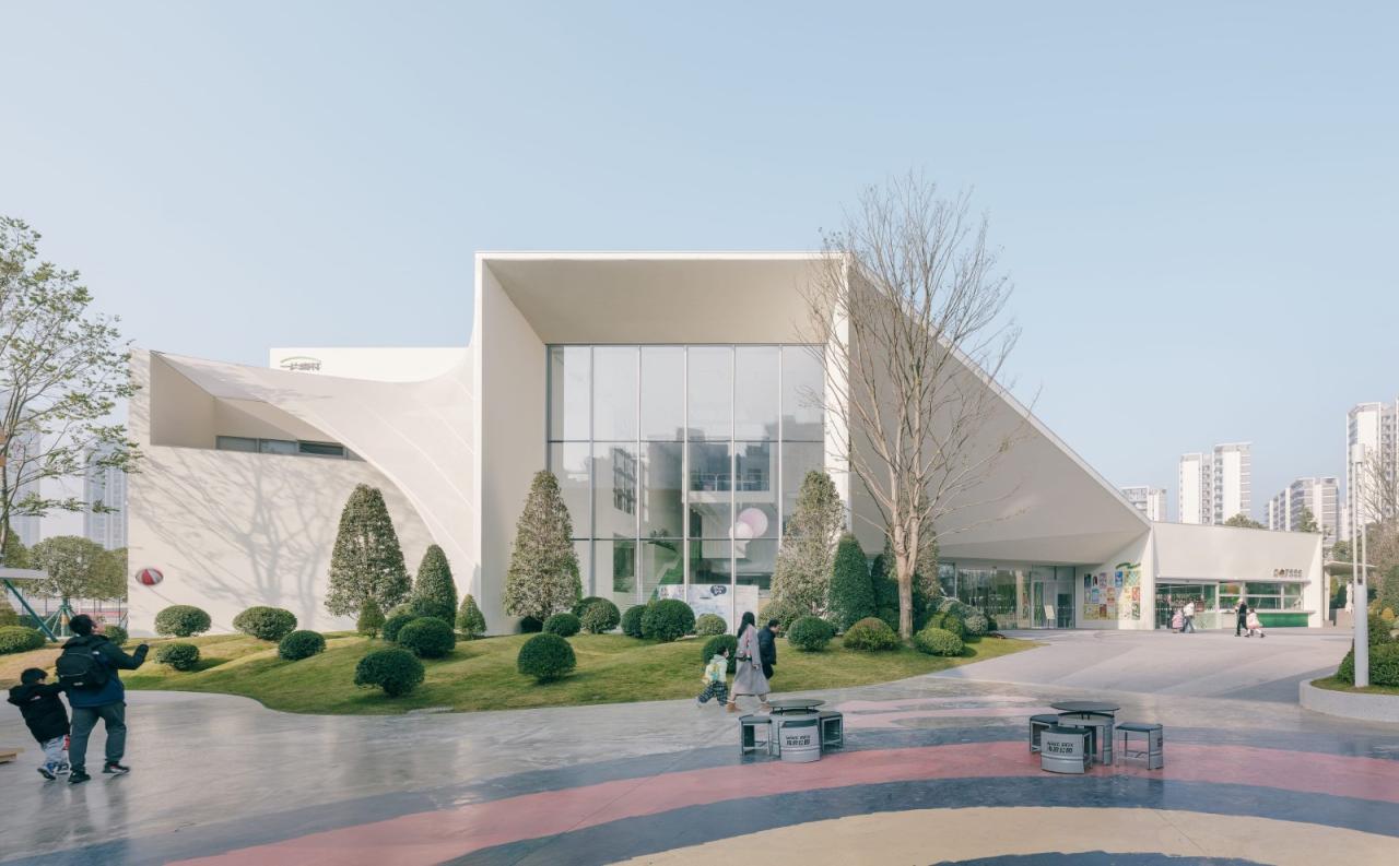 BIM建筑|麓湖一片森林儿童博物馆 / 大料建筑