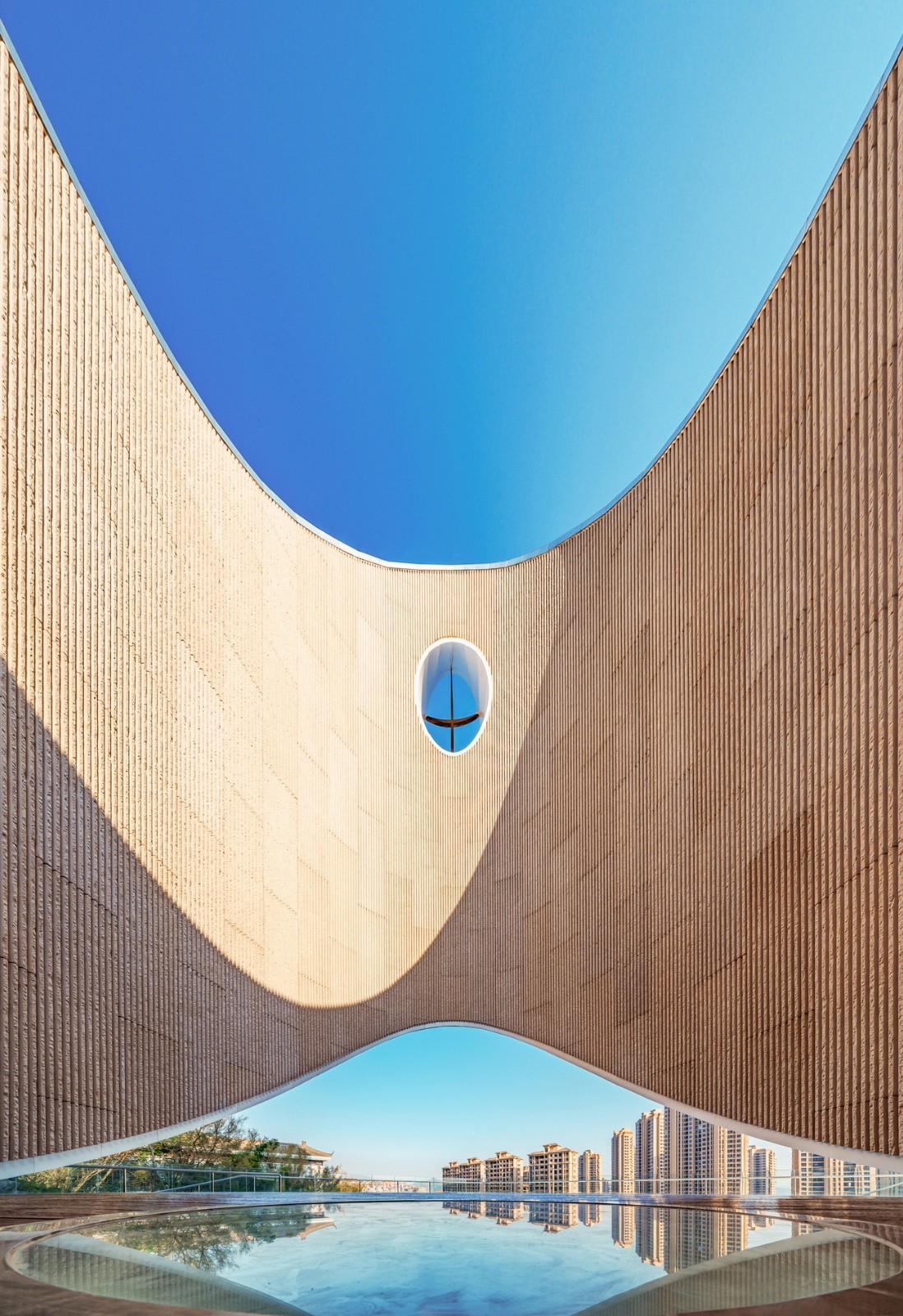 BIM建筑|巨龙山教堂 / INUCE • Dirk U. Moench