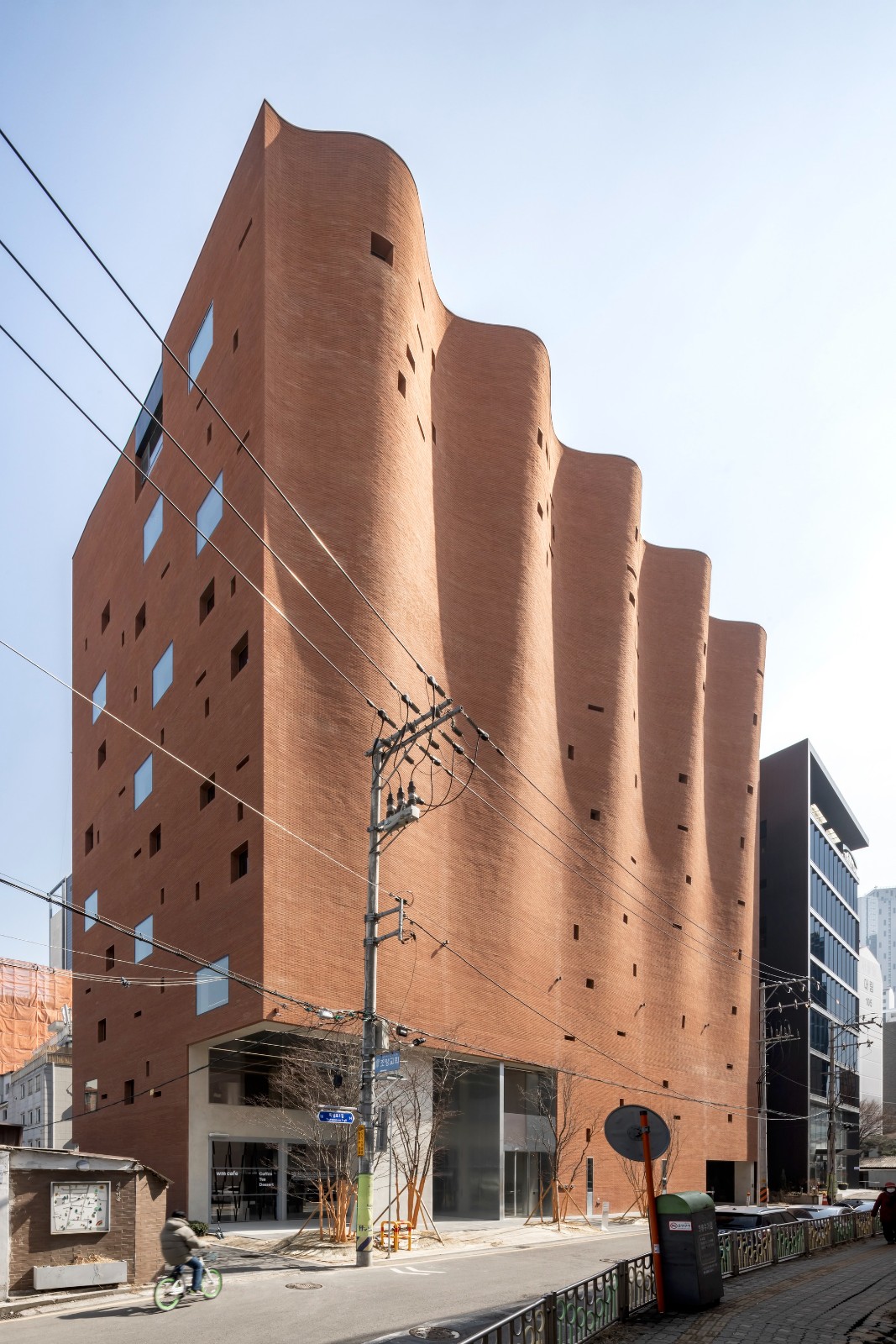 BIM建筑|W‐Mission 总部 / Behet Bondzio Lin Architekten