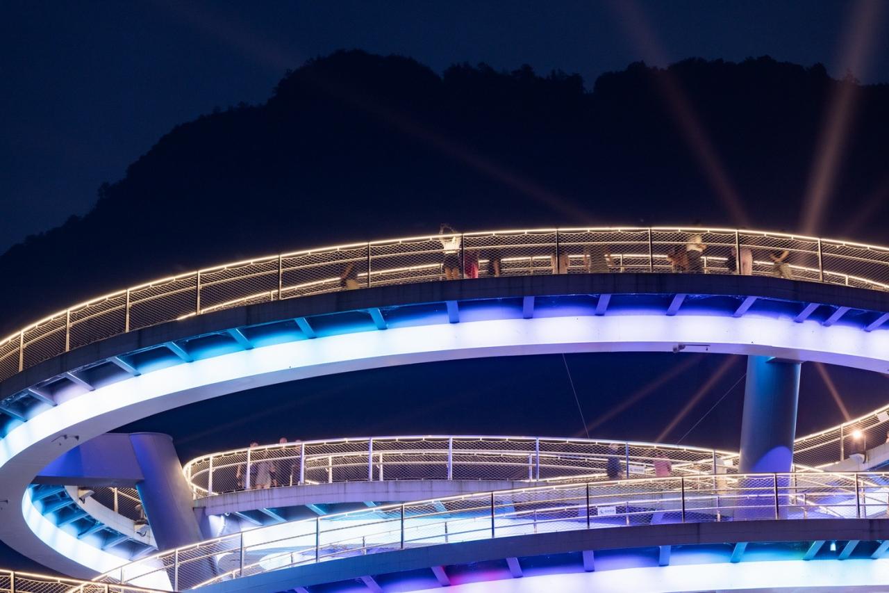 BIM建筑|音缘桥 / 成都中筑华恺建筑设计