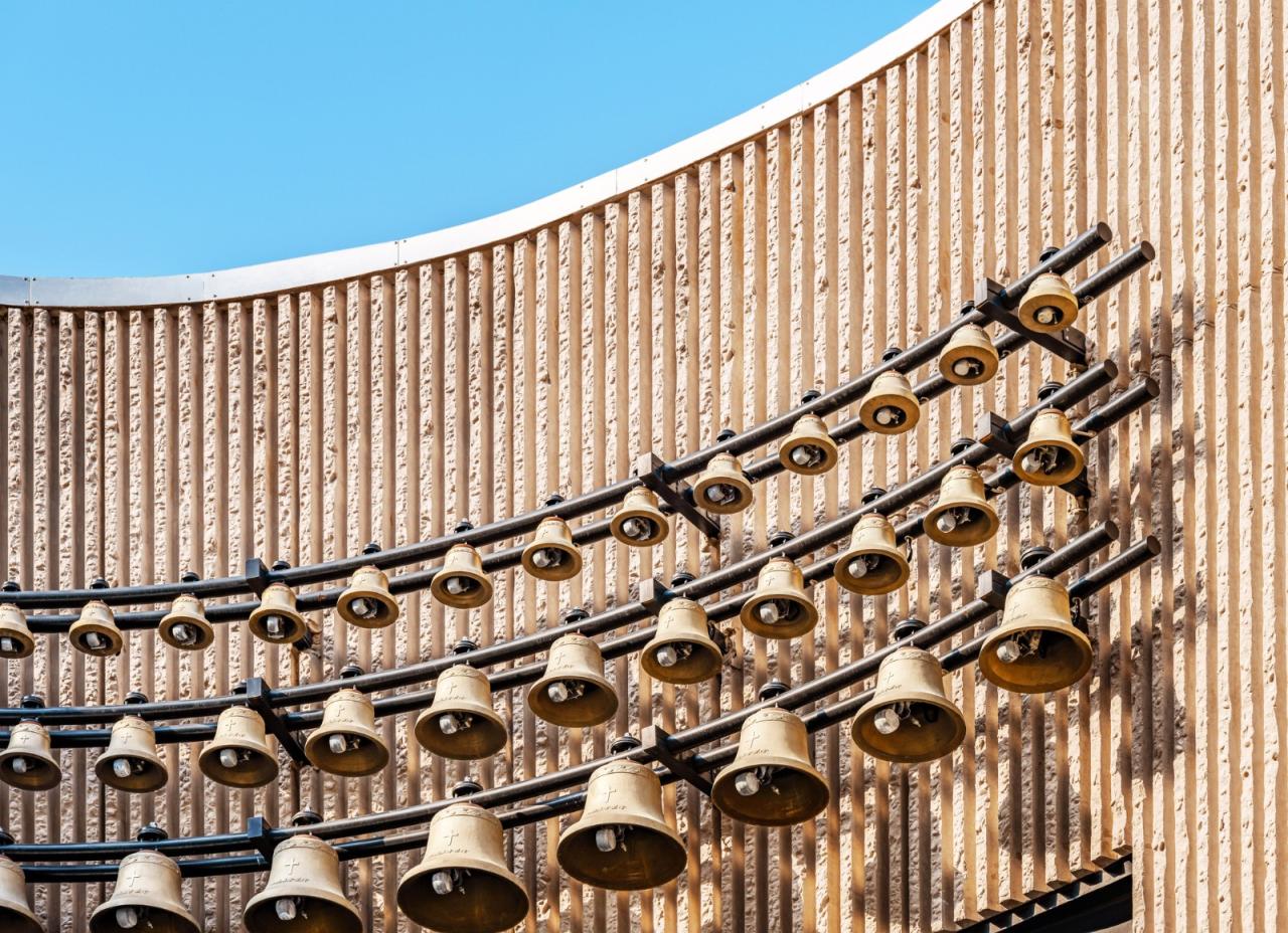 BIM建筑|巨龙山教堂 / INUCE • Dirk U. Moench