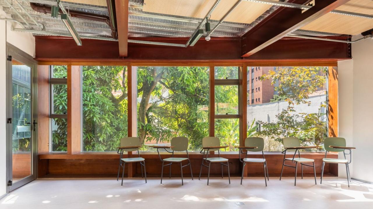 BIM建筑|鲁道夫斯坦纳大学 / Biselli Katchborian Arquitetos