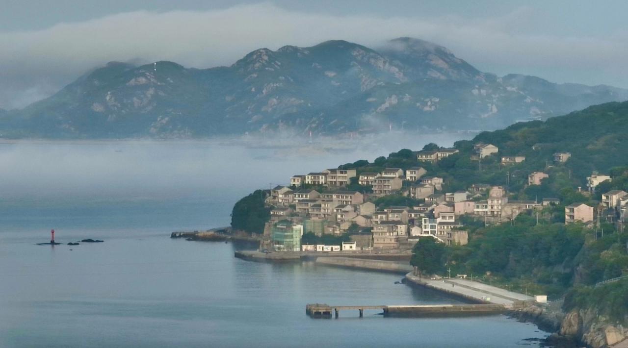 BIM建筑|孤岛浮舟：舟山柴山岛托老所 / 孟凡浩-line+建筑事务所