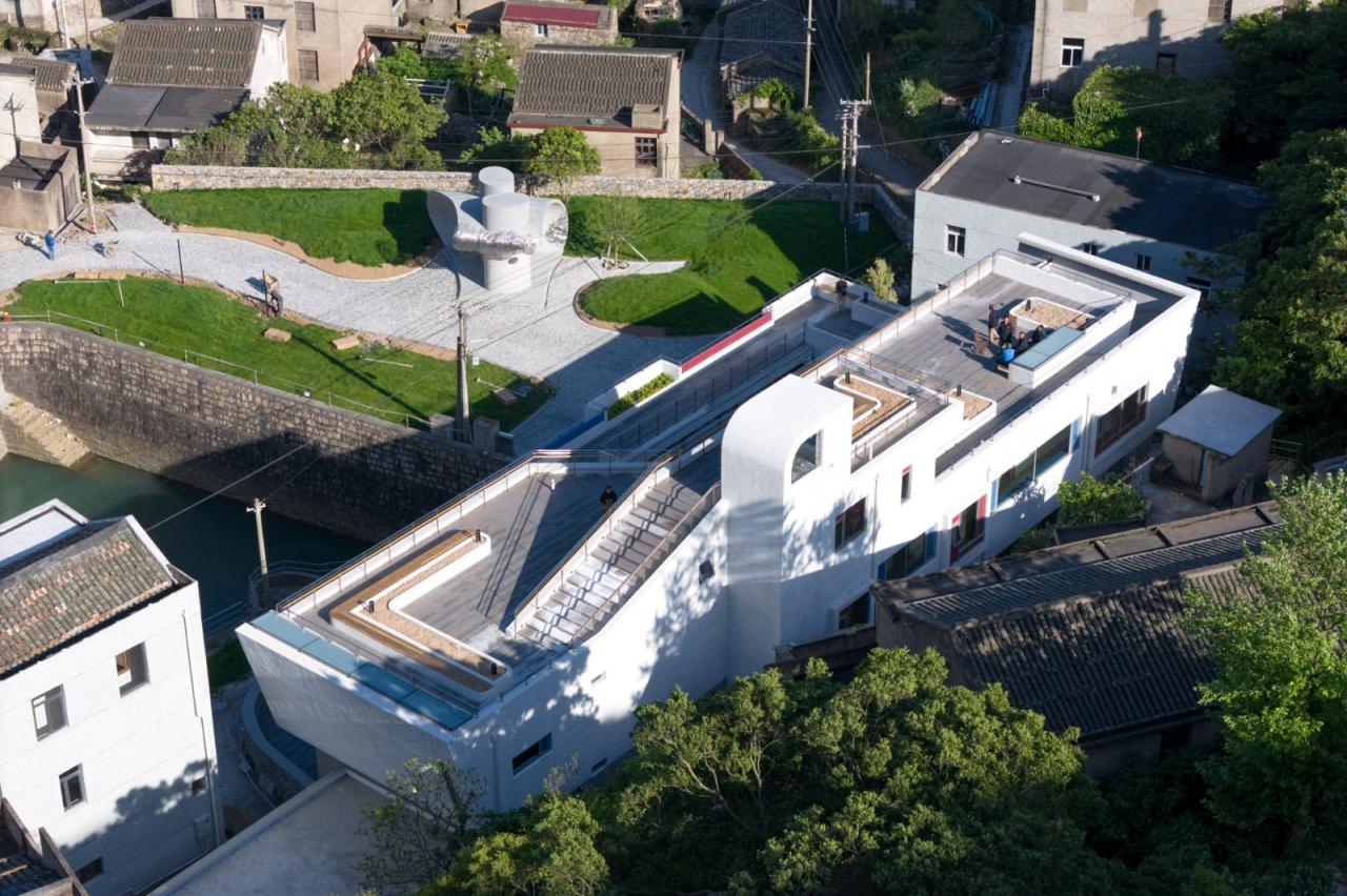 BIM建筑|孤岛浮舟：舟山柴山岛托老所 / 孟凡浩-line+建筑事务所