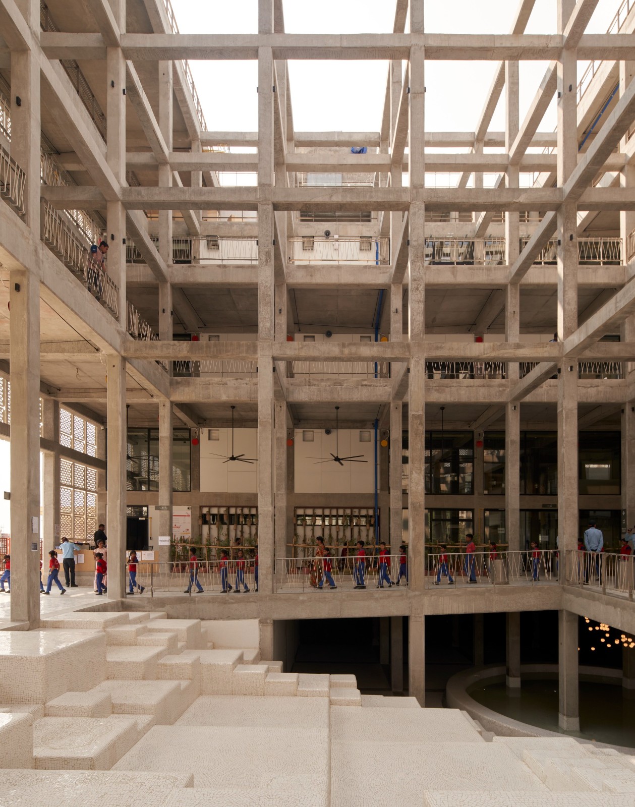 BIM建筑|第三空间文化学习中心 / Studio Saar