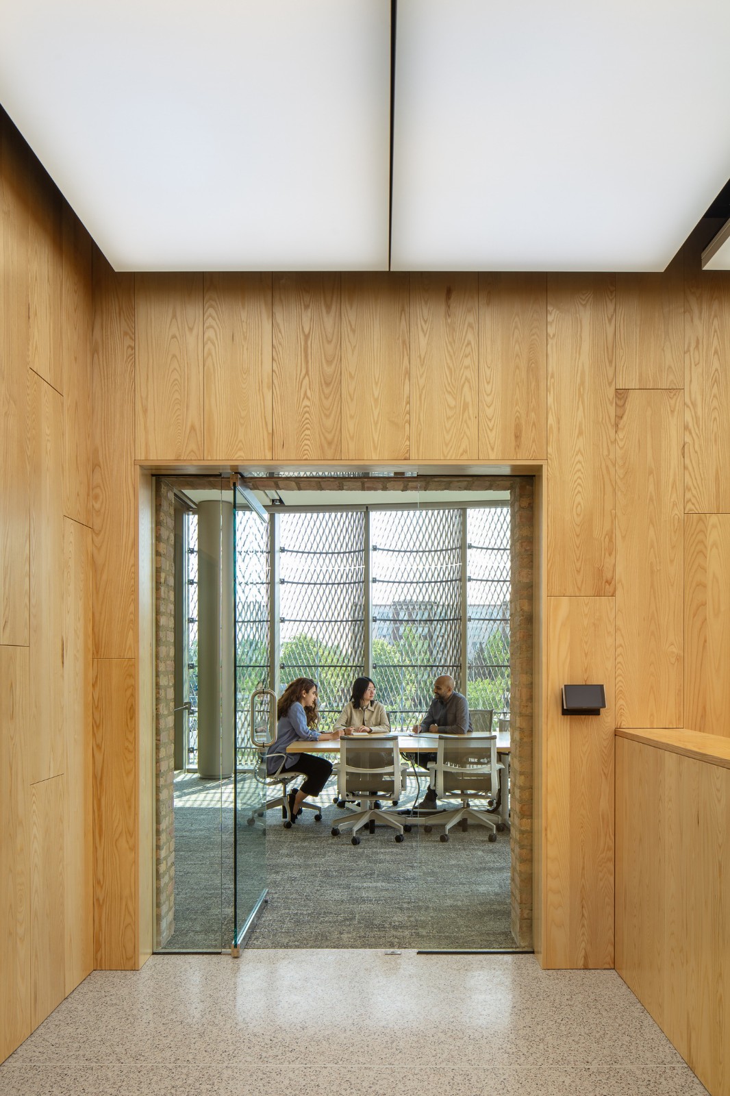 BIM建筑|芝加哥公园区总部和体育馆 / John Ronan Architects