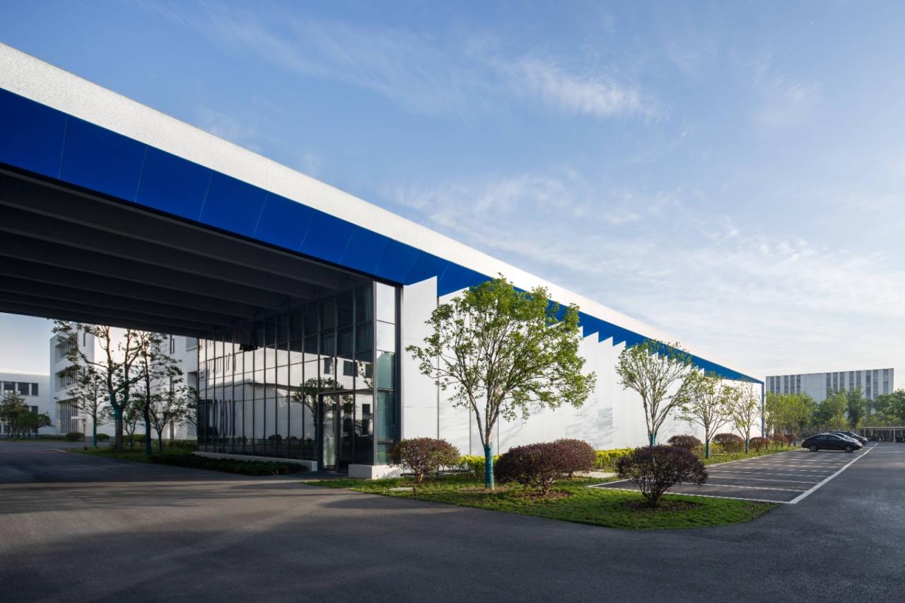 BIM建筑|美术馆语境下的温情工厂/ 田字格建筑事务所