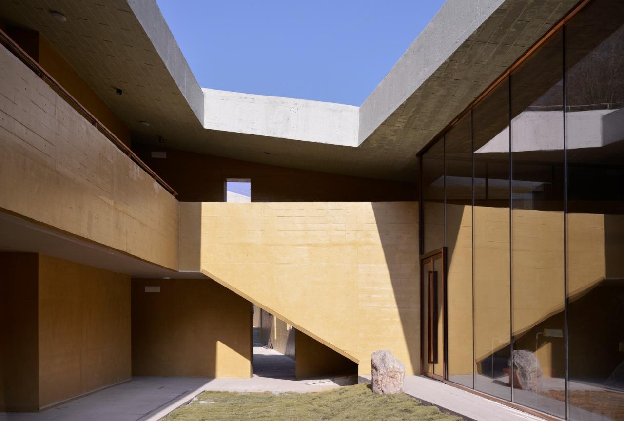 BIM建筑|唐家河自然教育中心 / 合造社建筑设计