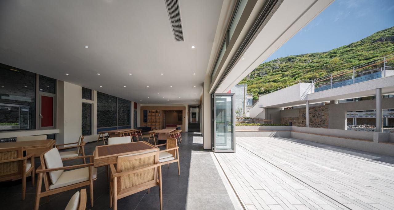 BIM建筑|孤岛浮舟：舟山柴山岛托老所 / 孟凡浩-line+建筑事务所