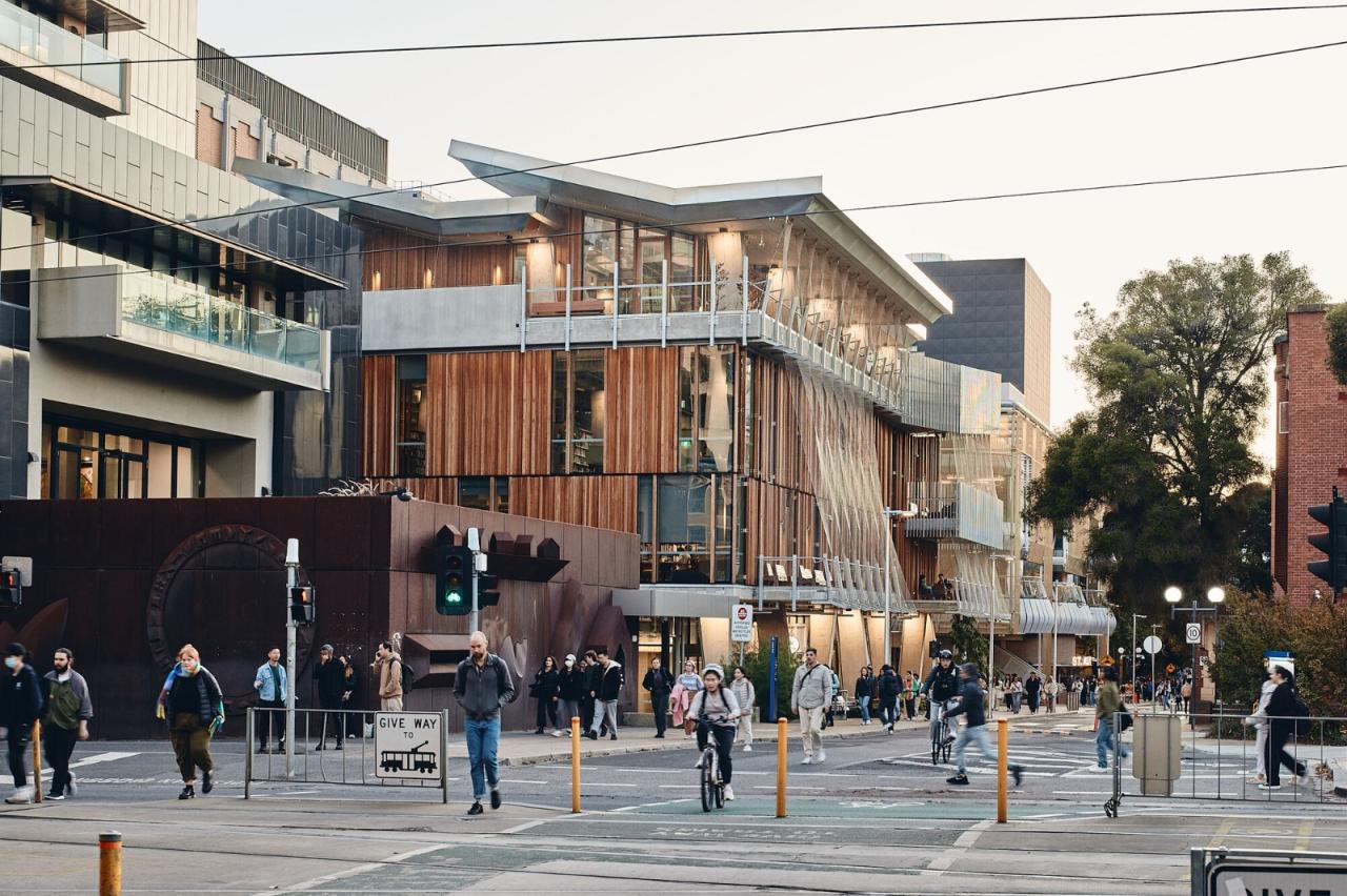 BIM建筑|墨尔本大学学生活动中心 / KoningEizenberg Architecture