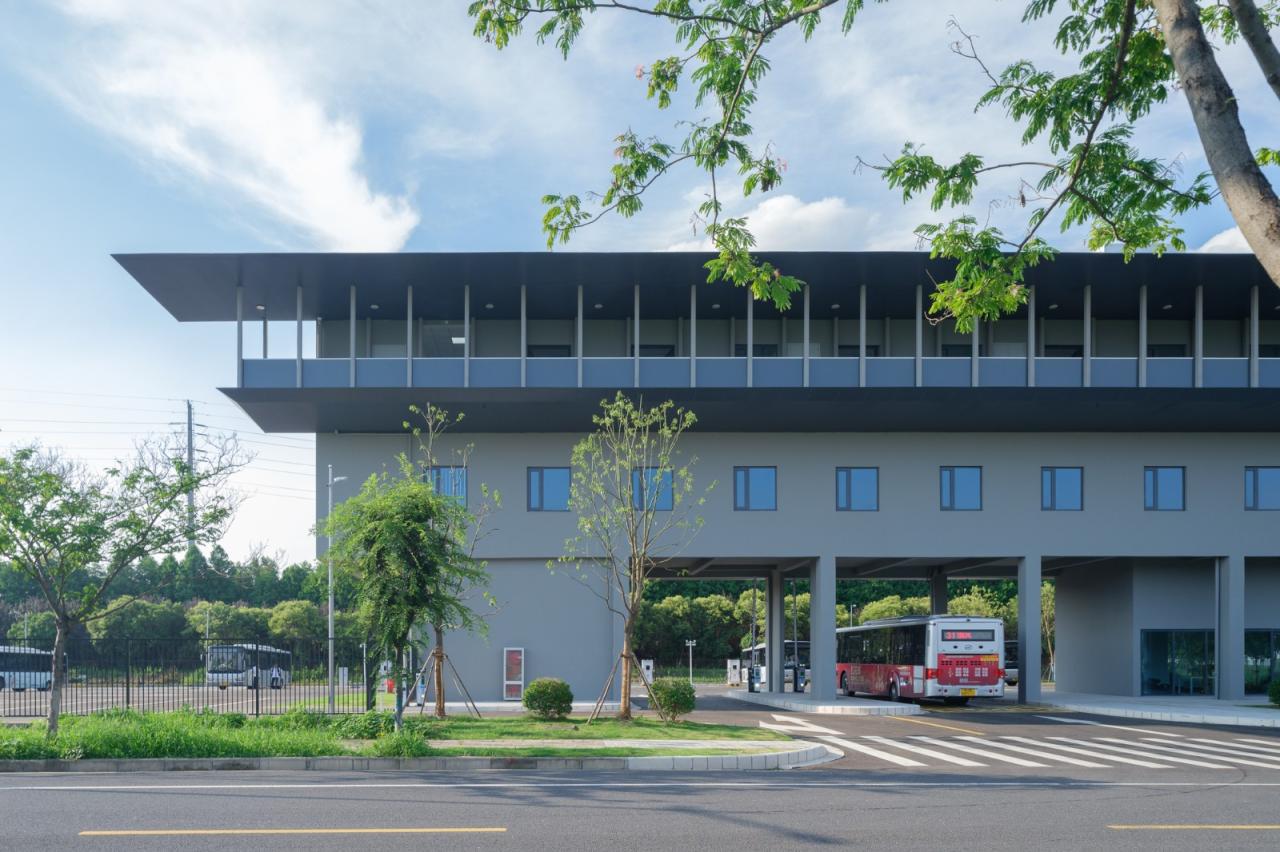 BIM建筑|昆山杜克大学公交首末站 / 阿科米星建筑设计事务所