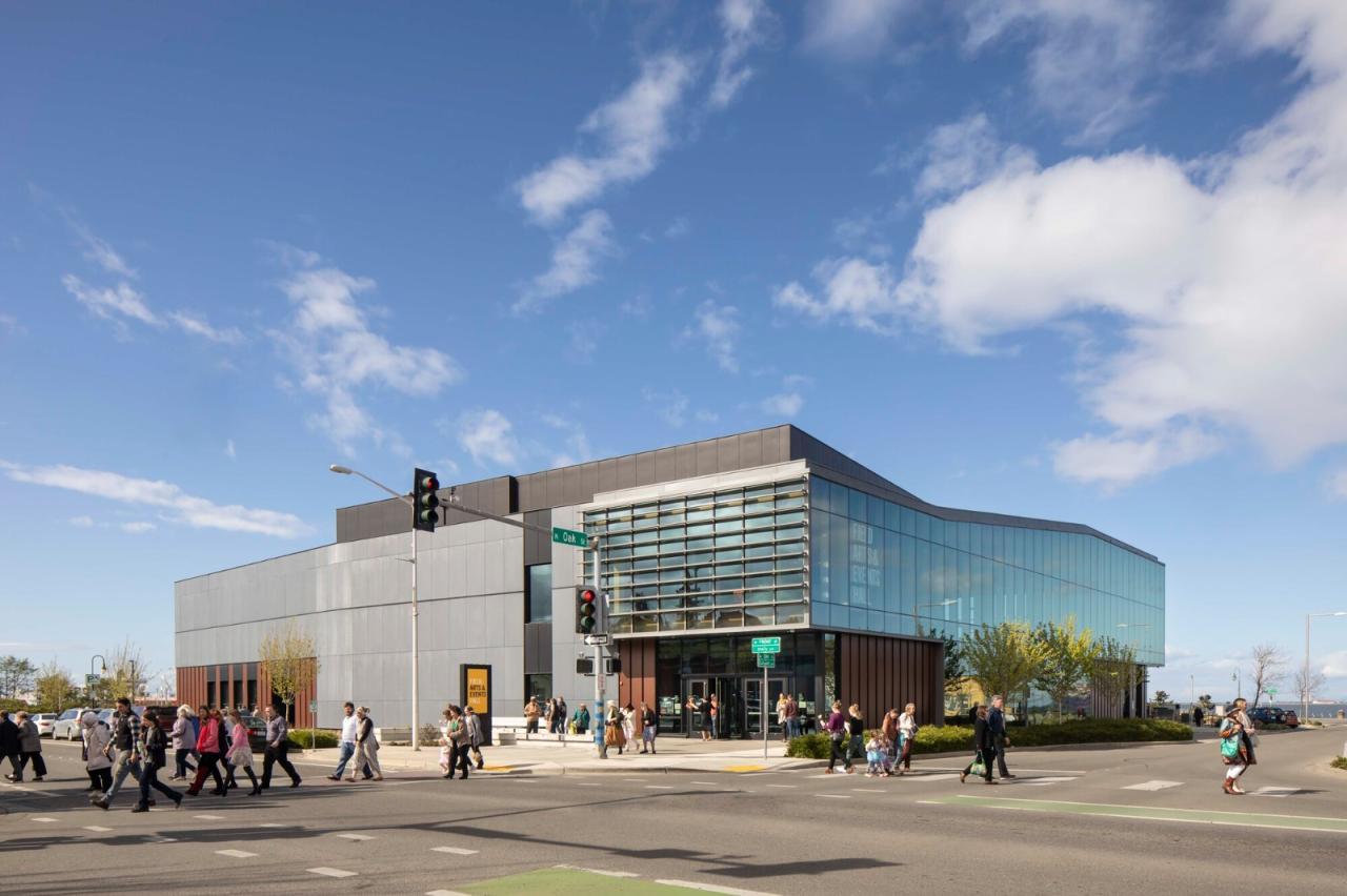 BIM建筑|Field 艺术与活动大厅 / LMN Architects